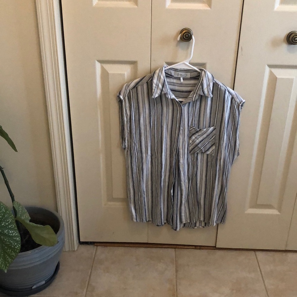 Wayf small button down striped shirt